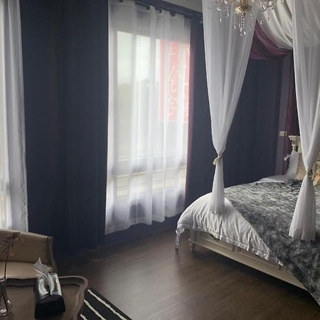 Taitung Light Luxury Apartment Apartment מראה חיצוני תמונה